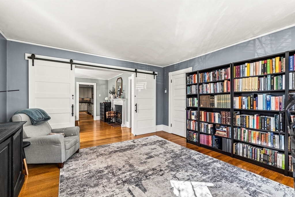 14 North Street Manchester, MA 01944 - Photo 10 of 27