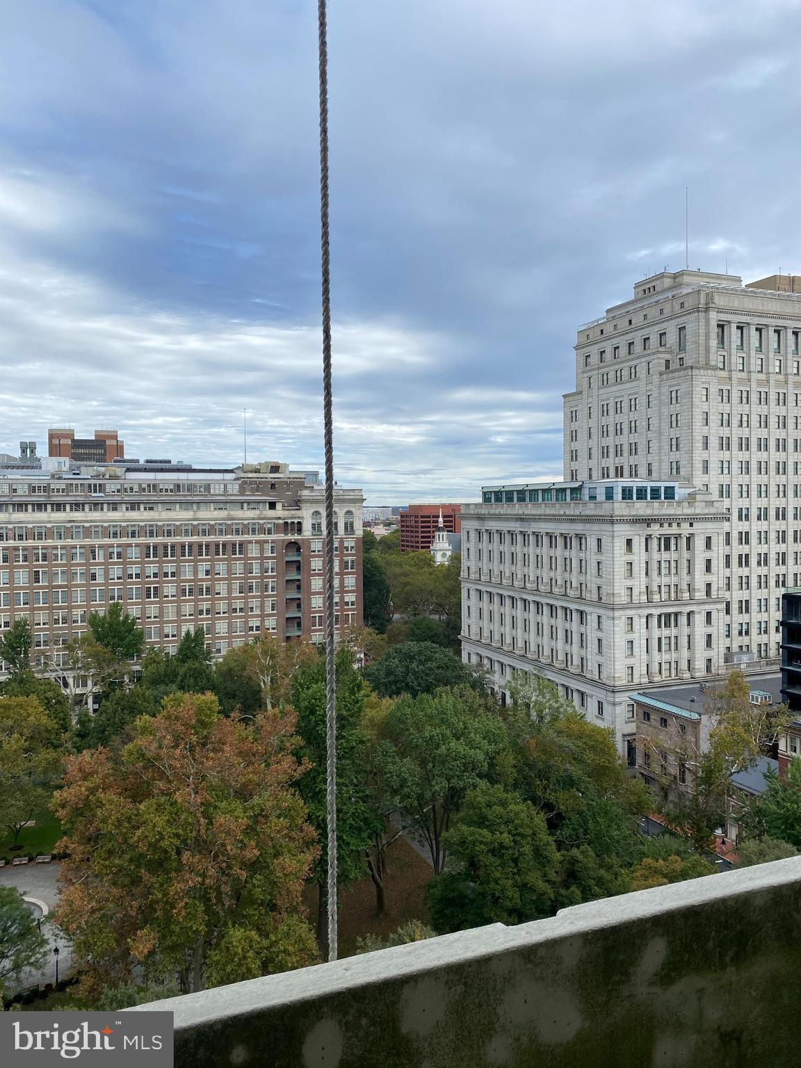 604 South Washington Square, Unit 1712 Philadelphia, PA 19106 - Photo 2 of 12