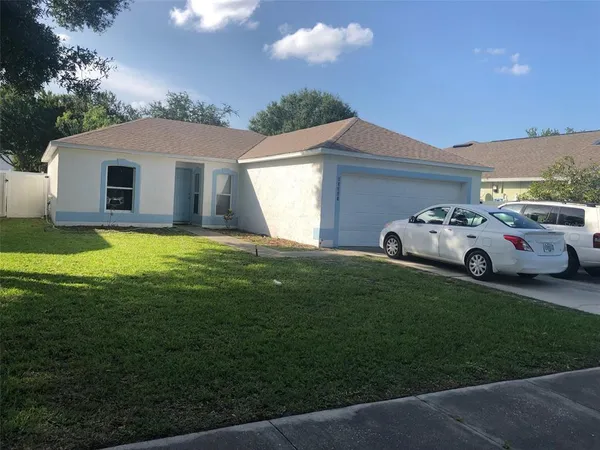 $2,150 | 14413 Lake Price Drive, Orlando, FL 32826