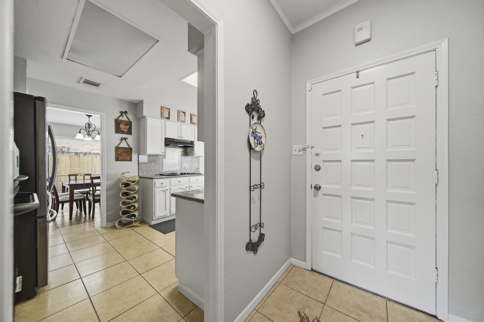 25402 Pepper Ridge Lane Spring, TX 77373 - Photo 6 of 34 Entry