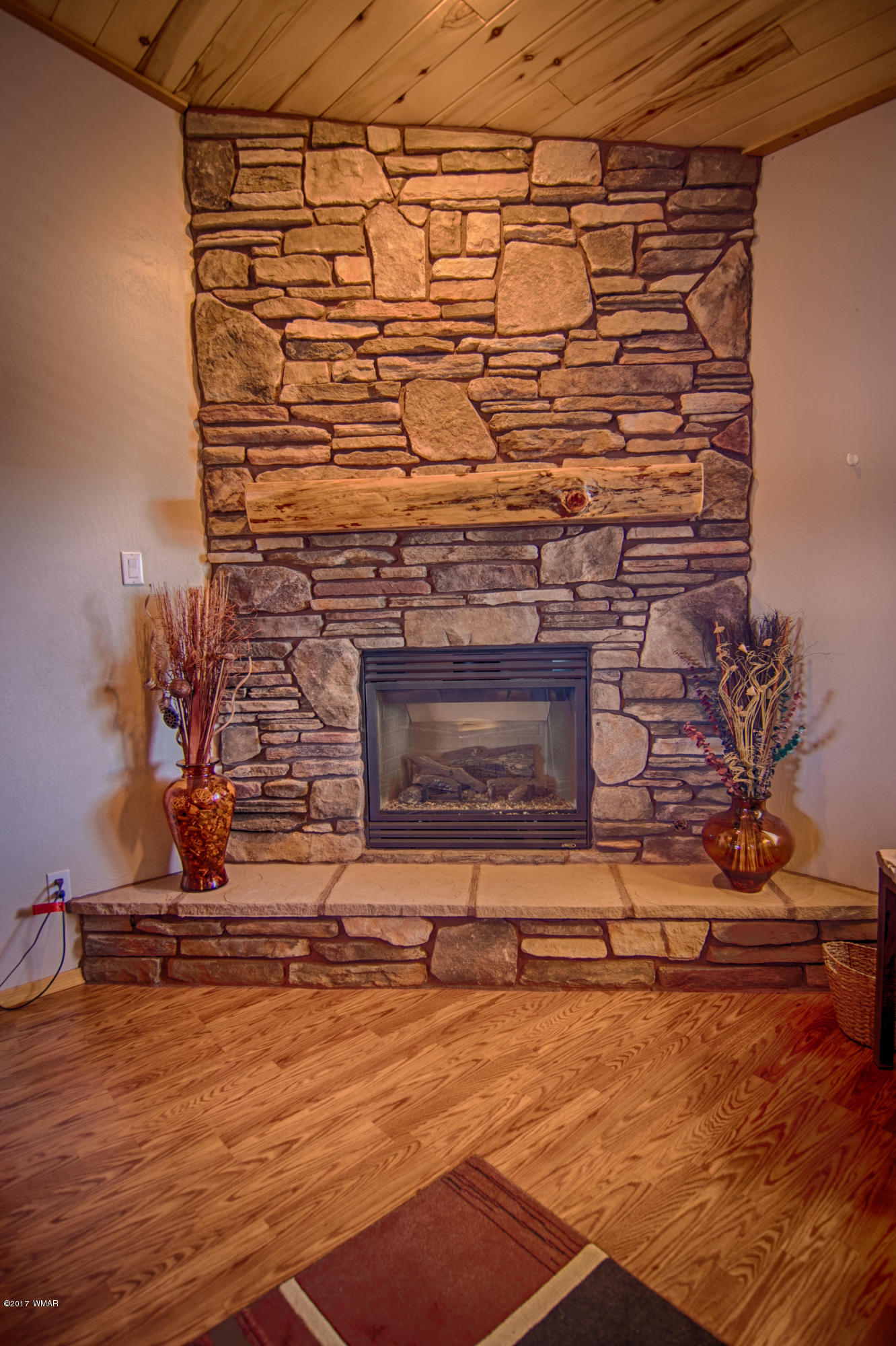 2747 Pineview Court Overgaard, AZ 85933 - Photo 6 of 17