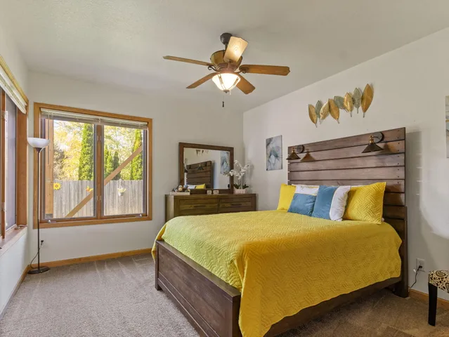 $799,000 | 635 West Pierre Lane, Port Washington, WI 53074