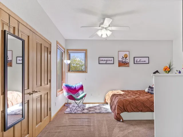 $799,000 | 635 West Pierre Lane, Port Washington, WI 53074