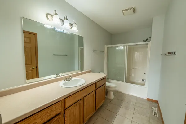 $325,000 | 622 Shepherds Drive, Unit 3, West Bend, WI 53090