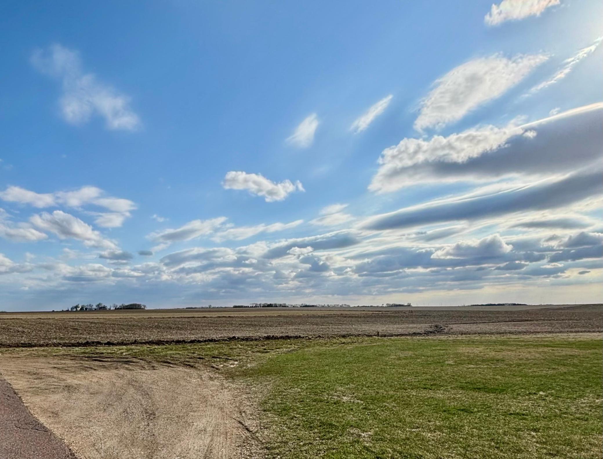 1102 9th Avenue Southwest Pipestone, MN 56164 - Photo 2 of 2