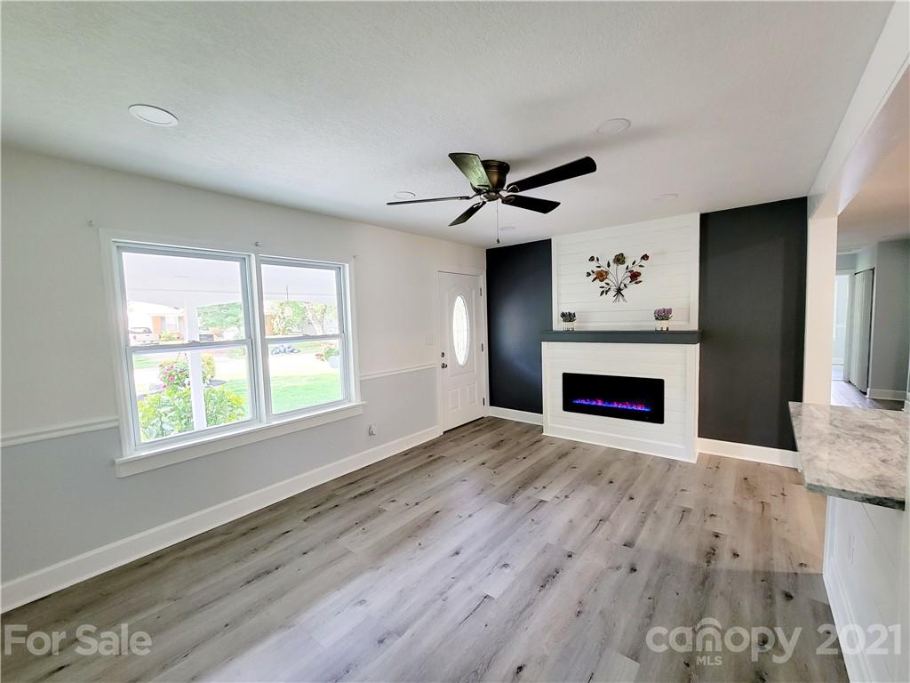 5130 Cinderella Road Charlotte, NC 28213 - Photo 12 of 22 Gallery Image 12