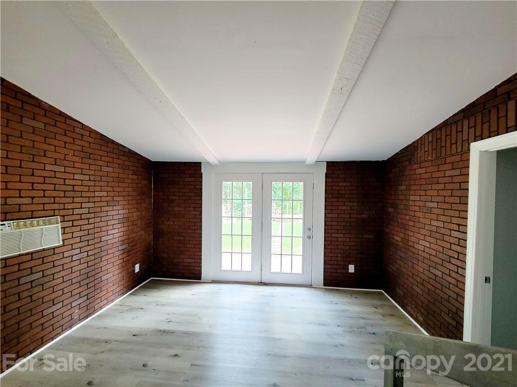 5130 Cinderella Road Charlotte, NC 28213 - Photo 16 of 22 Gallery Image 16