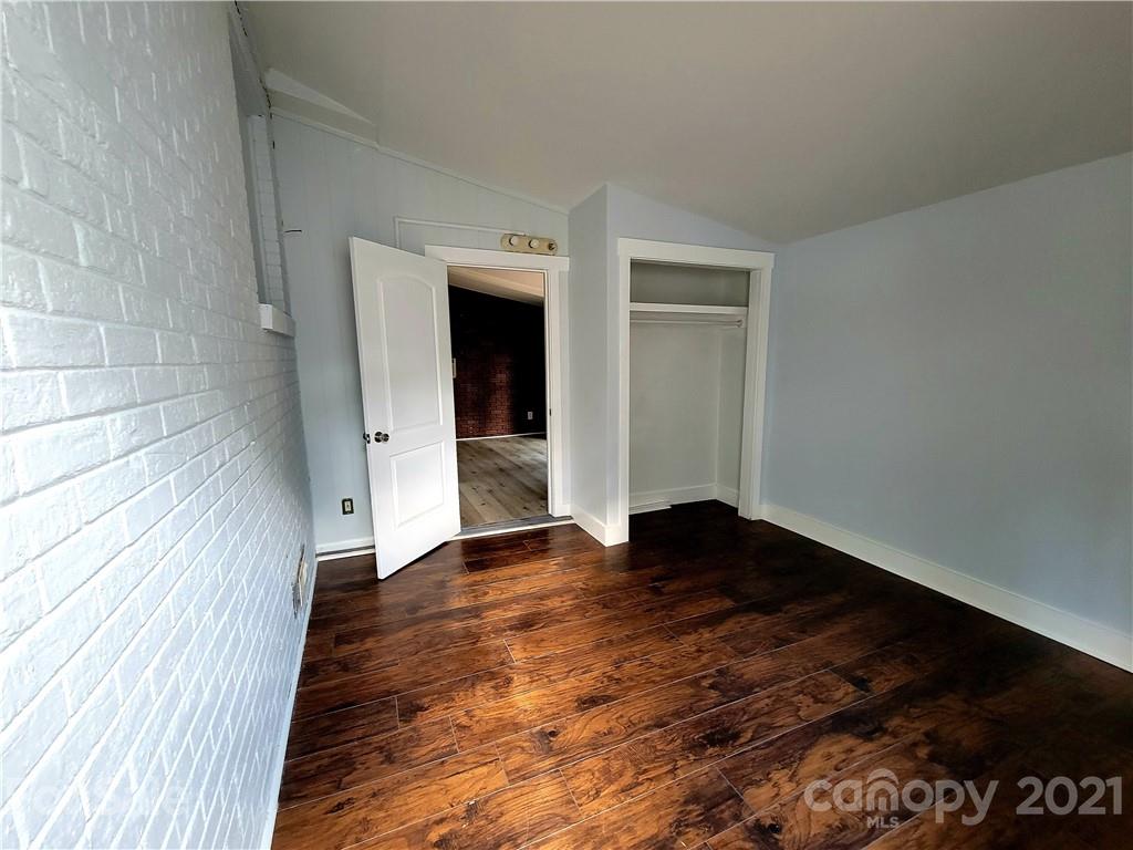 5130 Cinderella Road Charlotte, NC 28213 - Photo 17 of 22 Gallery Image 17