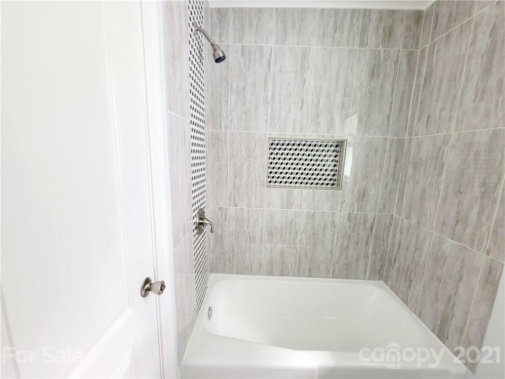 5130 Cinderella Road Charlotte, NC 28213 - Photo 21 of 22 Gallery Image 21