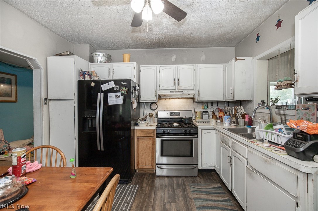 14600 Triskett Road Cleveland, OH 44111 - Photo 11 of 41
