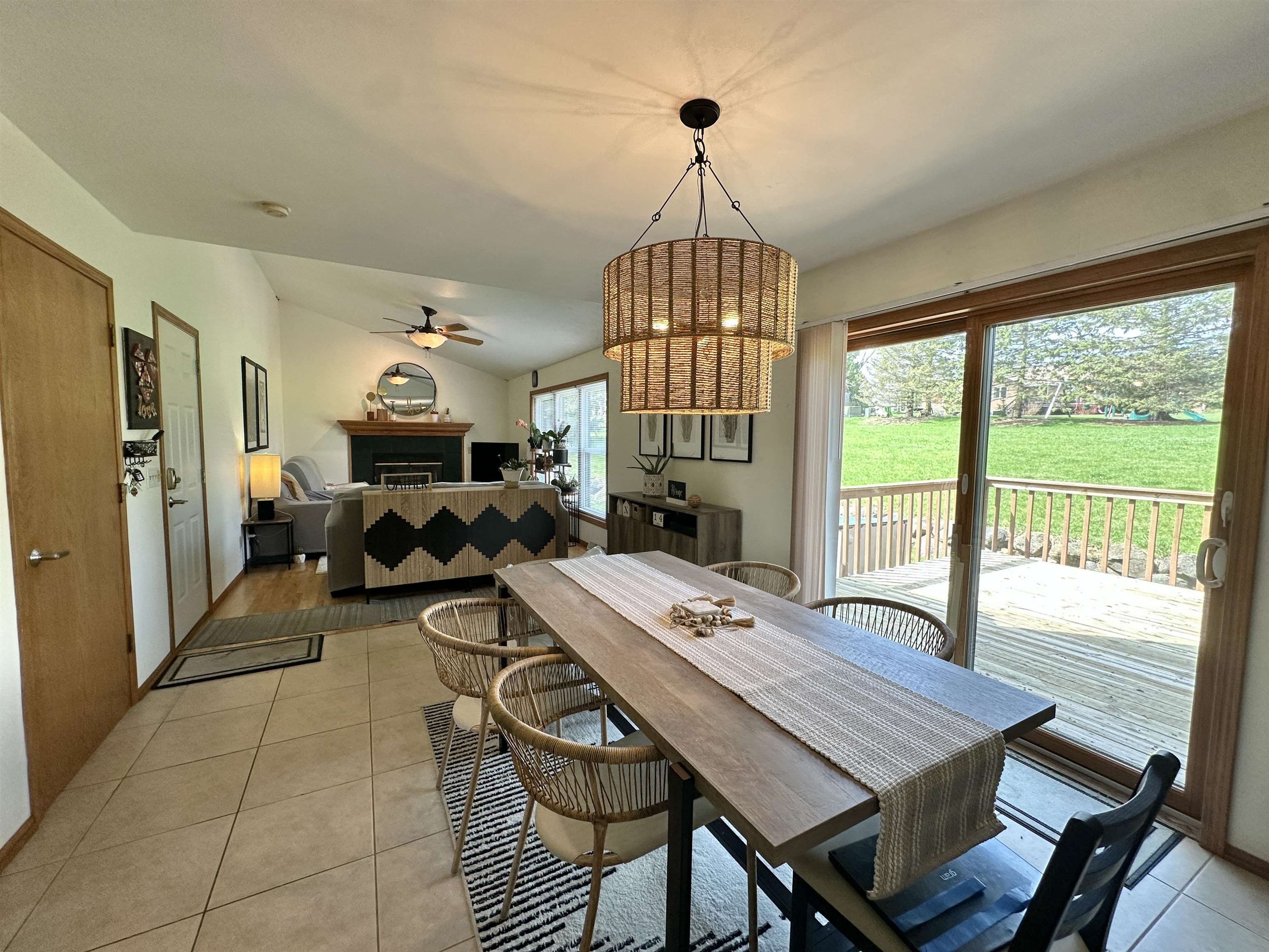 6892 Moon Light Sun Prairie, WI 53590 - Photo 14 of 55