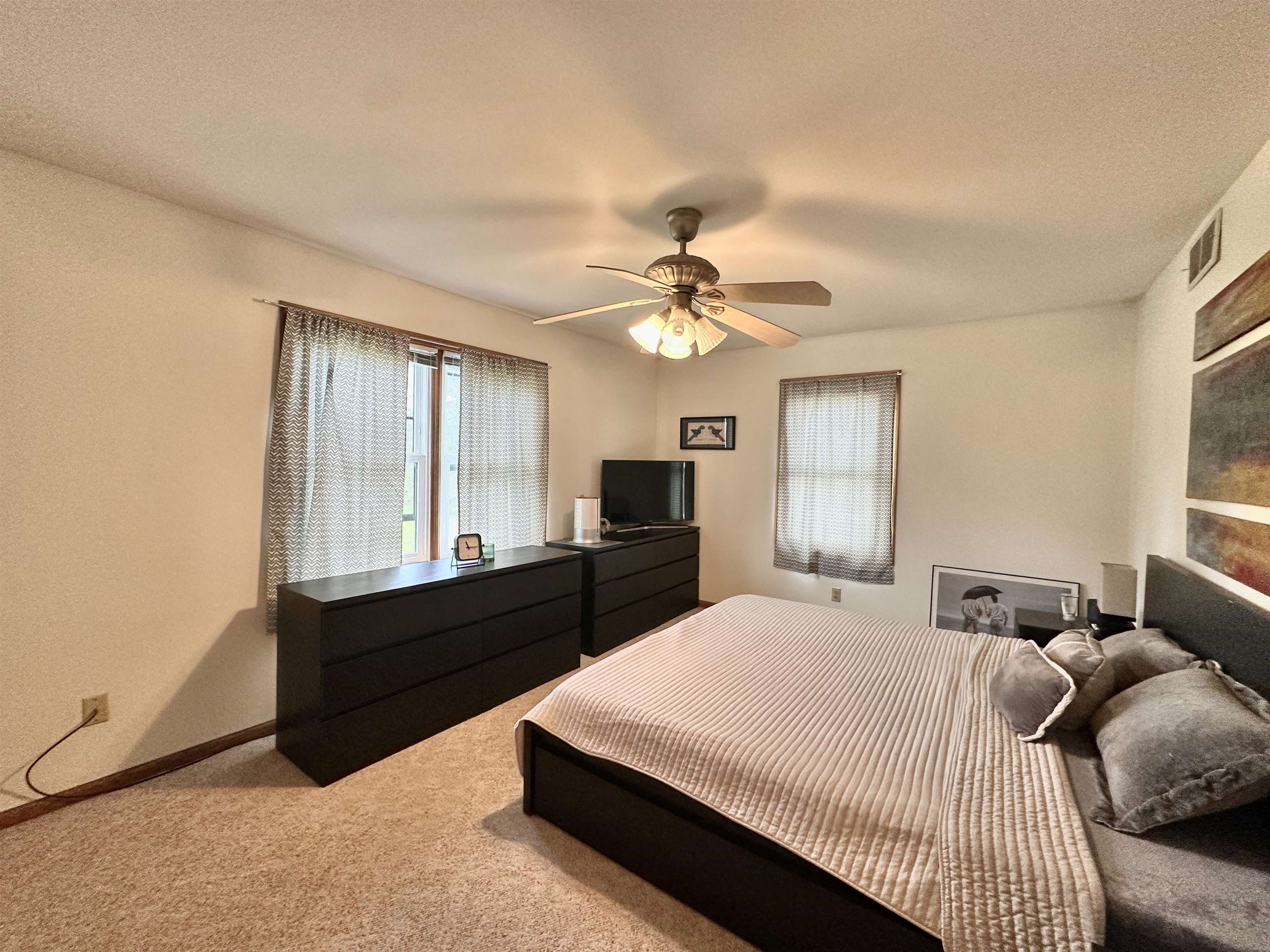 6892 Moon Light Sun Prairie, WI 53590 - Photo 30 of 55