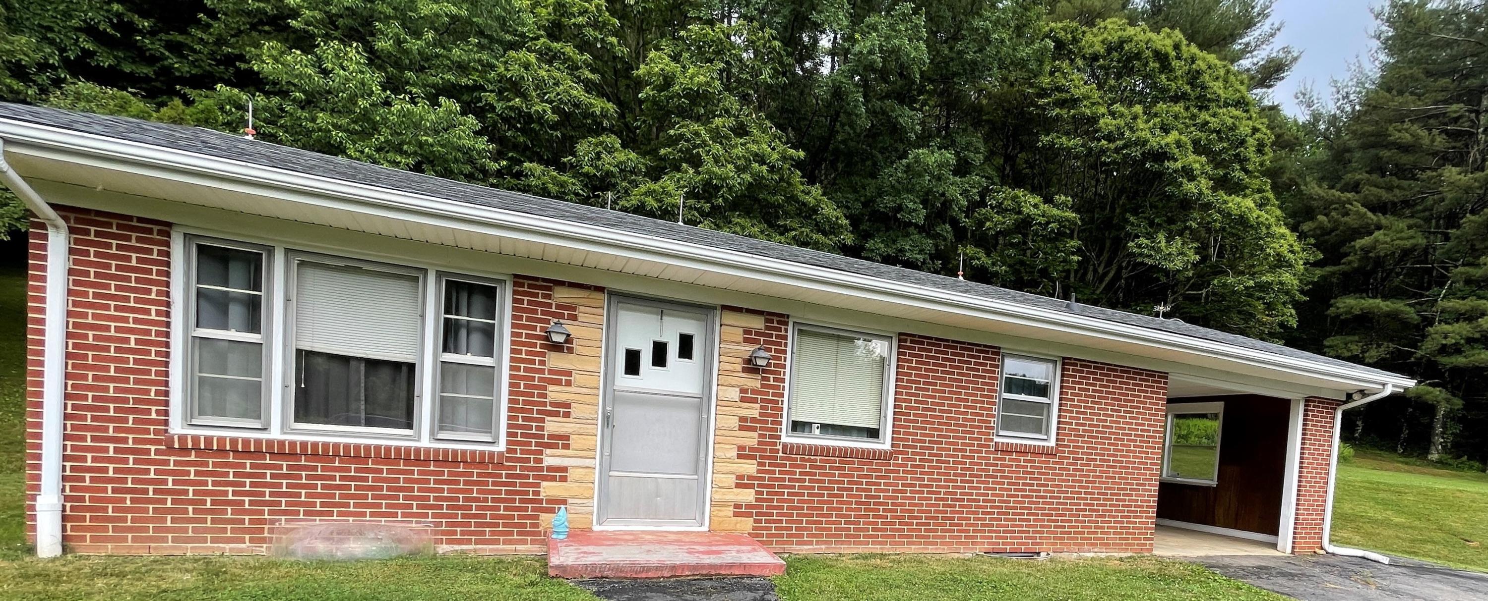 1109 Conner Grove Road Southwest Willis, VA 24380 - Photo 1 of 28 4A