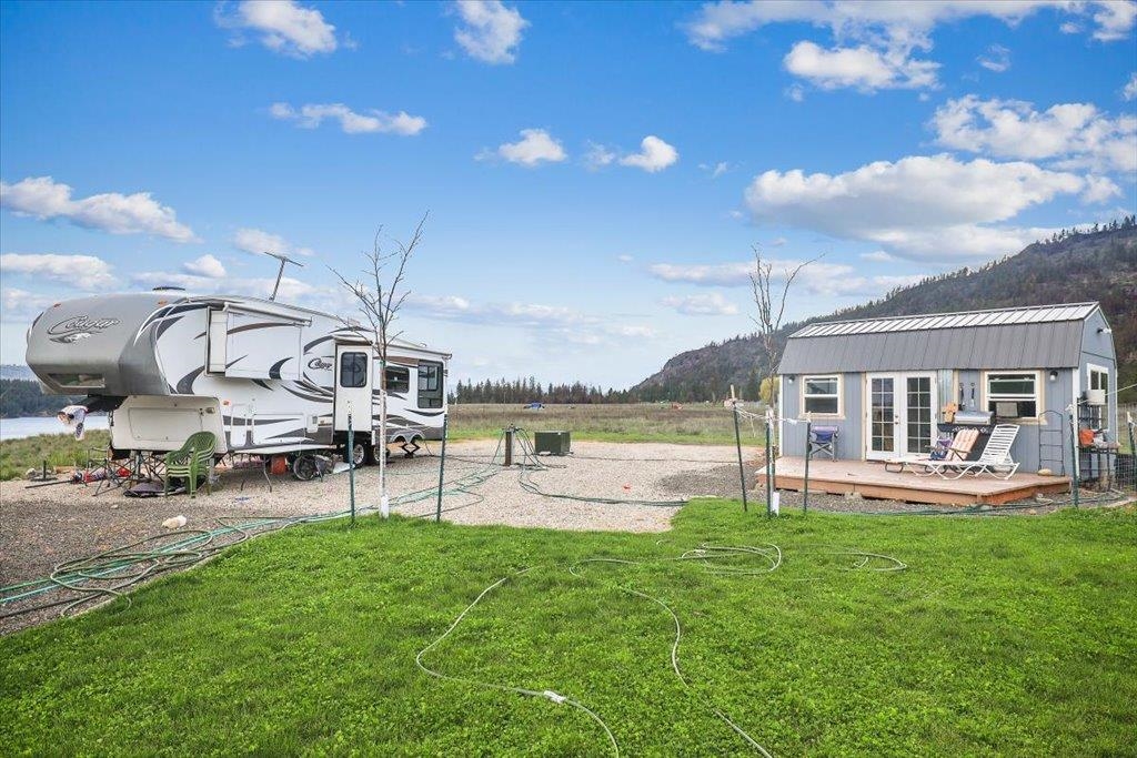 7295 Highway 291 Ford, WA 99013 - Photo 2 of 15