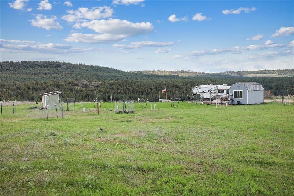 7295 Highway 291 Ford, WA 99013 - Photo 5 of 15