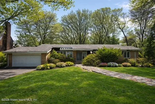 $2,700,000 | 18 Emerson Avenue, Unit P | Emerson Hill