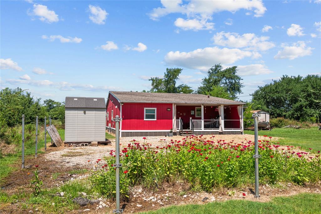 447 Masthead Road Gun Barrel City, TX 75156 - Photo 5 of 27 a front view of a house with a yard