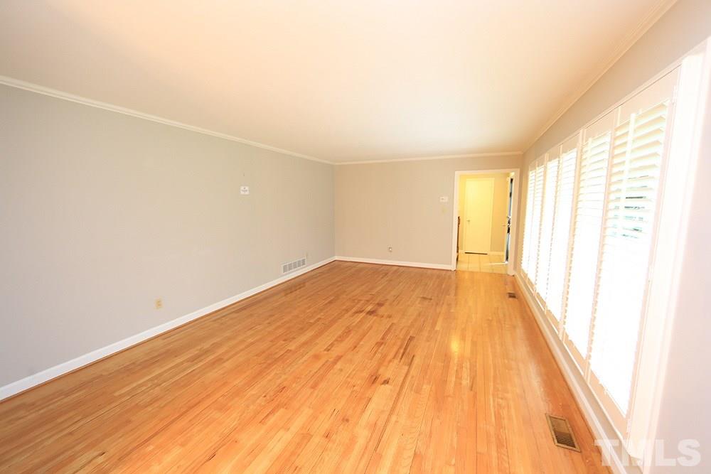 4105 Rowan Street Raleigh, NC 27609 - Photo 4 of 21