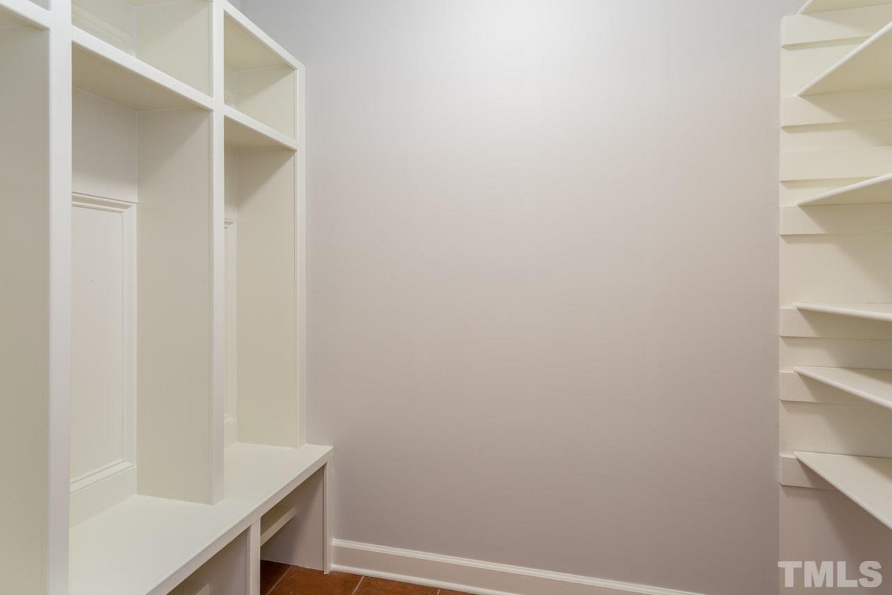 4105 Rowan Street Raleigh, NC 27609 - Photo 8 of 21