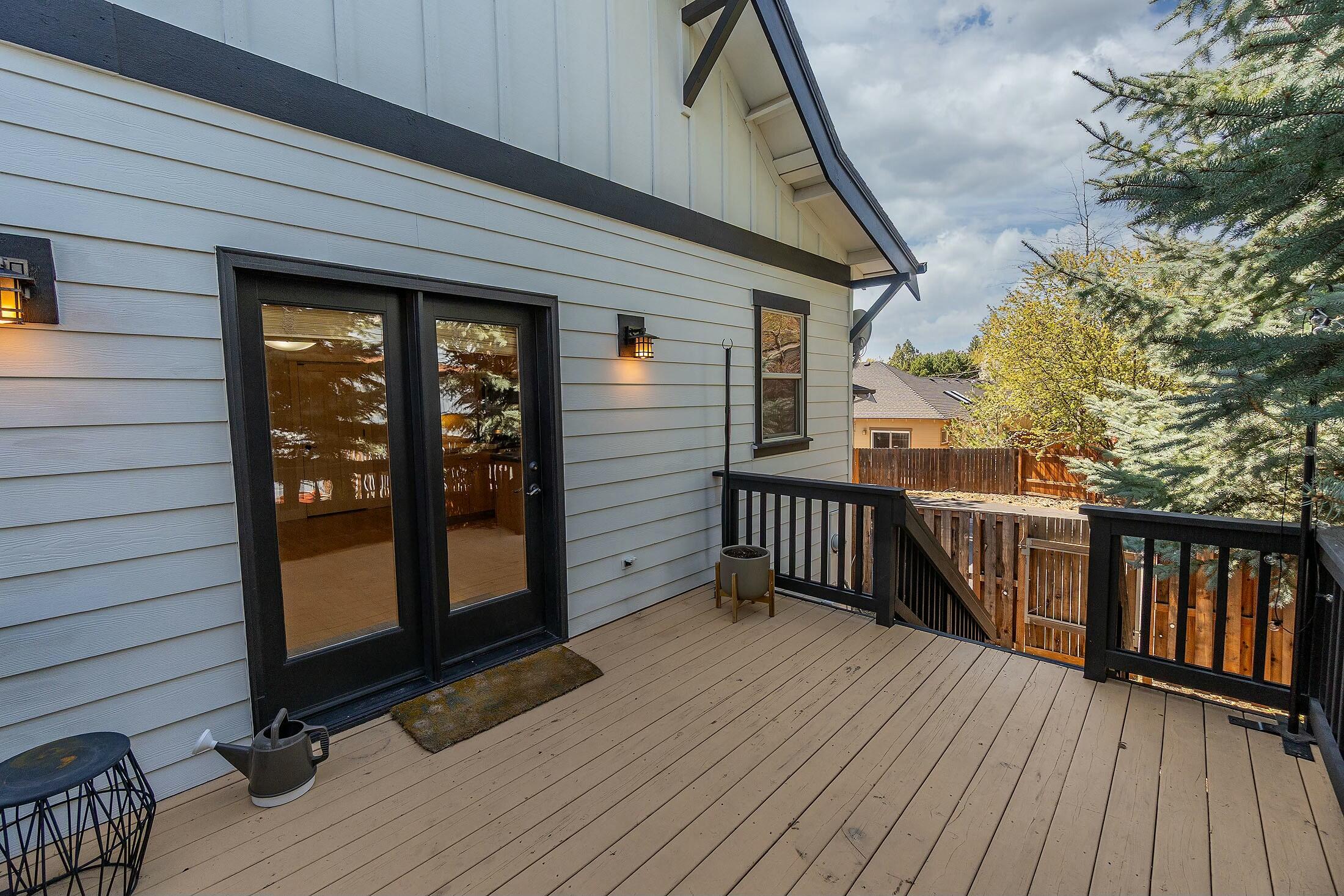 2539 Northwest Awbrey Road Bend, OR 97703 - Photo 17 of 27 tempImageeWypY6