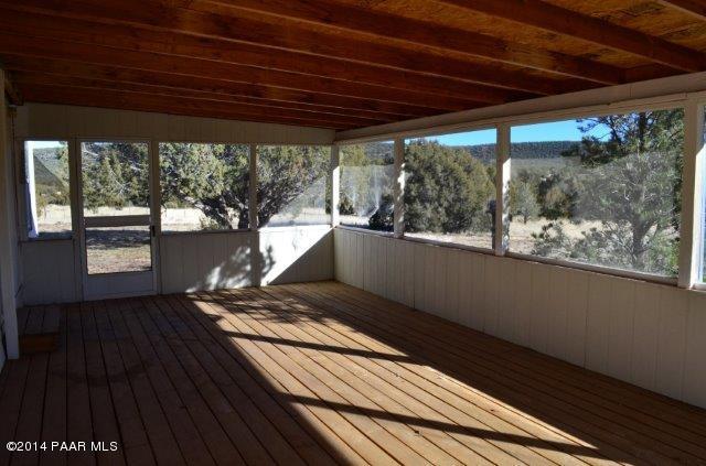 220 West Craig Road Seligman, AZ 86337 - Photo 5 of 12 AZ Room