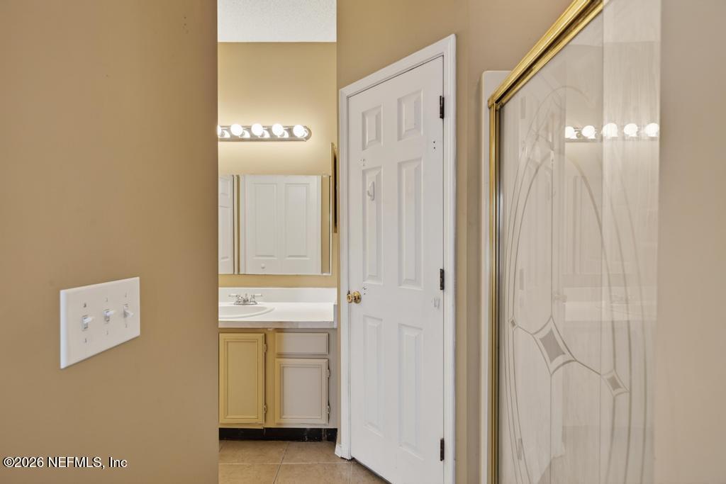 1312 Rushing Drive Orange Park, FL 32065 - Photo 31 of 50 Primary Bath