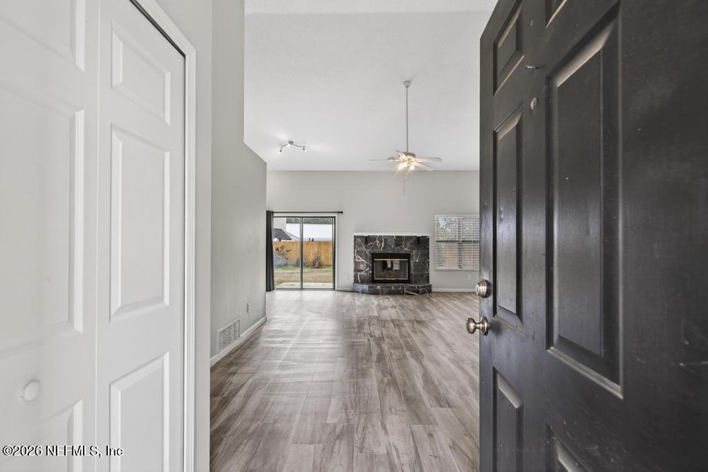 1312 Rushing Drive Orange Park, FL 32065 - Photo 6 of 50 Entrance