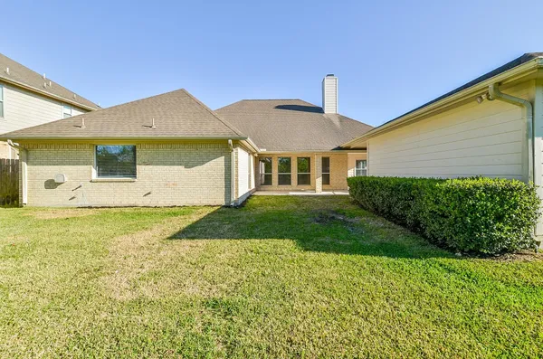 $2,300 | 5916 Fairway Manor Lane, Spring, TX 77373