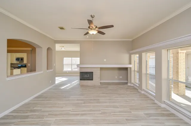 $2,300 | 5916 Fairway Manor Lane, Spring, TX 77373