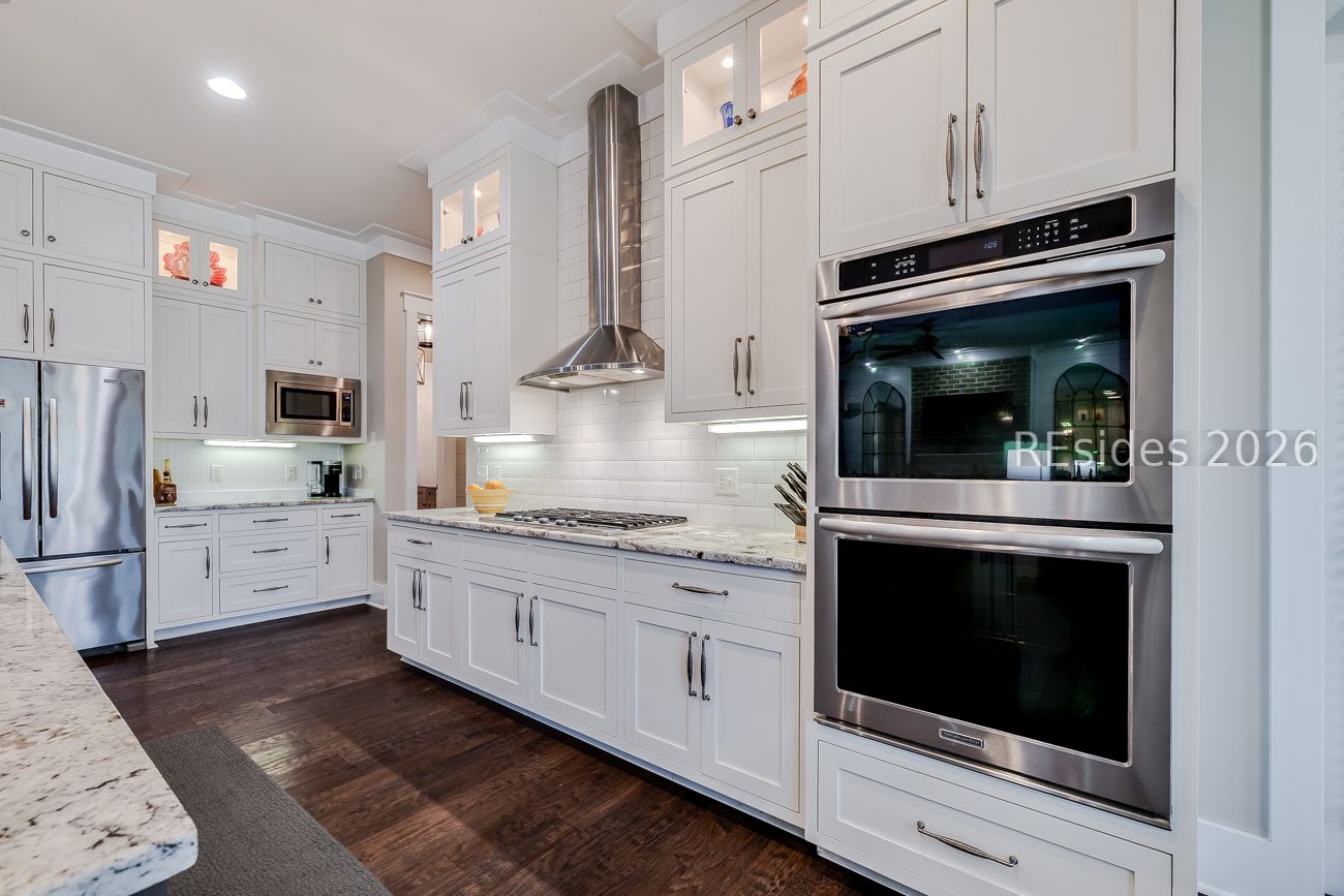 36 Oldfield Village Road Bluffton, SC 29909 - Photo 12 of 85 Double wall ovens with gas range cooktop