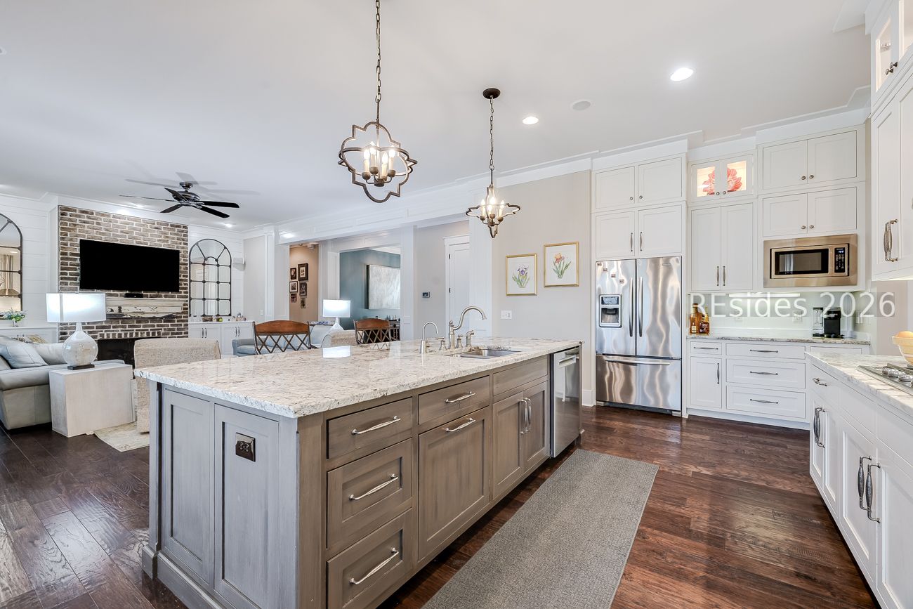 36 Oldfield Village Road Bluffton, SC 29909 - Photo 13 of 85 Duotone kitchen and lots of drawers!