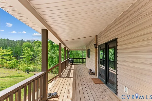 $610,000 | 405 Horsley Lane, Gladstone, VA 24553