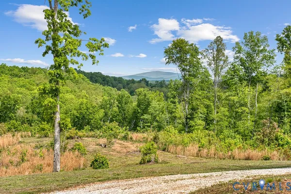 $610,000 | 405 Horsley Lane, Gladstone, VA 24553