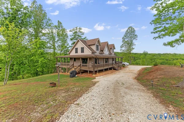 $610,000 | 405 Horsley Lane, Gladstone, VA 24553