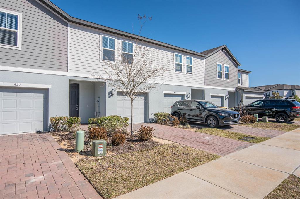 425 Legacy Loop Davenport, FL 33896 - Photo 3 of 45