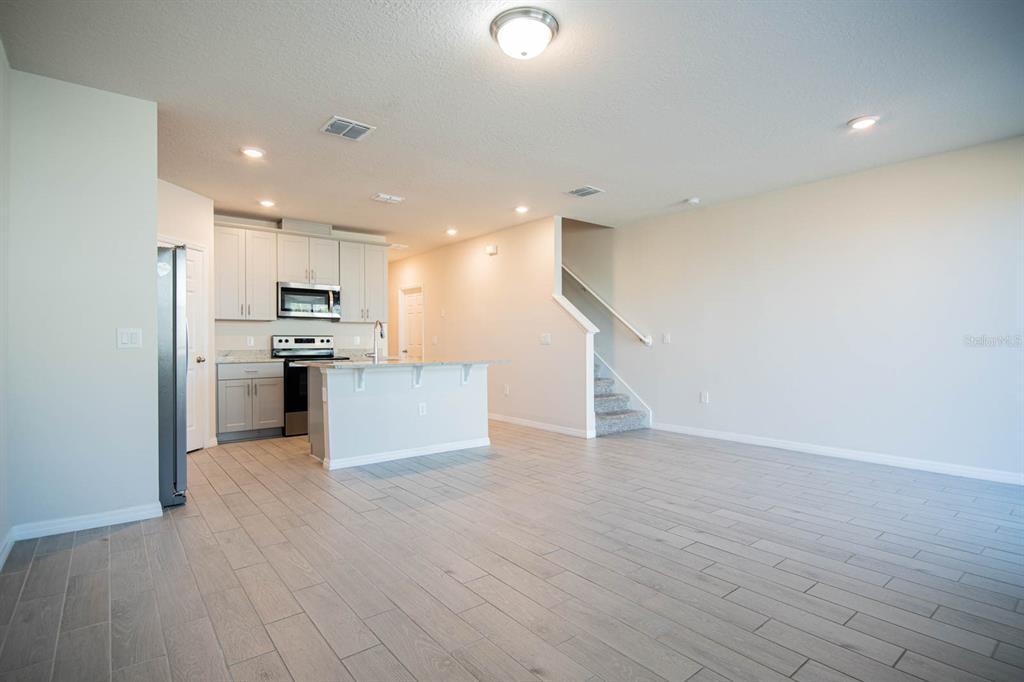 425 Legacy Loop Davenport, FL 33896 - Photo 32 of 45