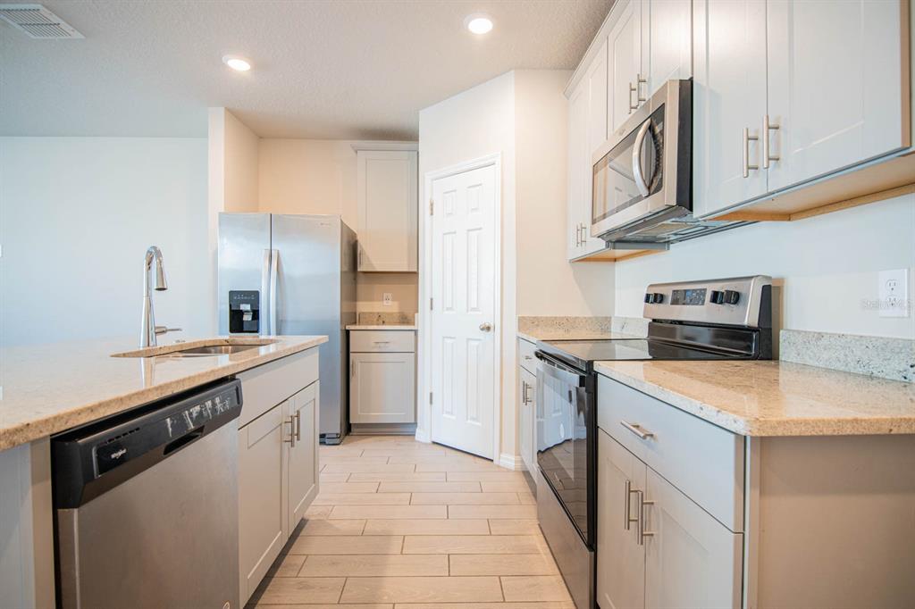 425 Legacy Loop Davenport, FL 33896 - Photo 35 of 45