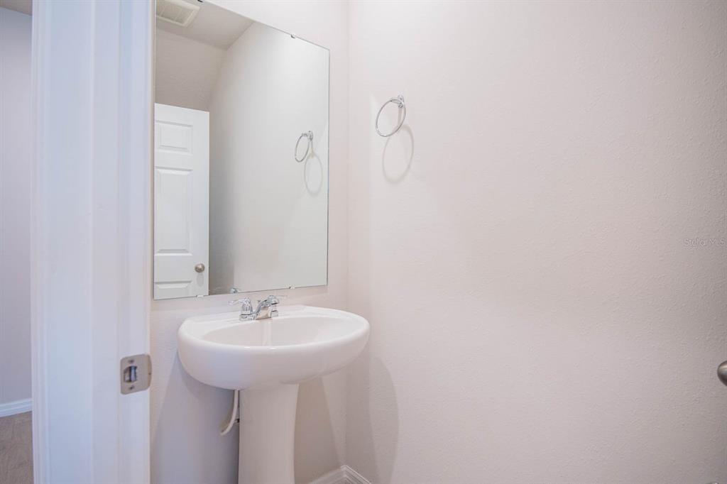 425 Legacy Loop Davenport, FL 33896 - Photo 40 of 45