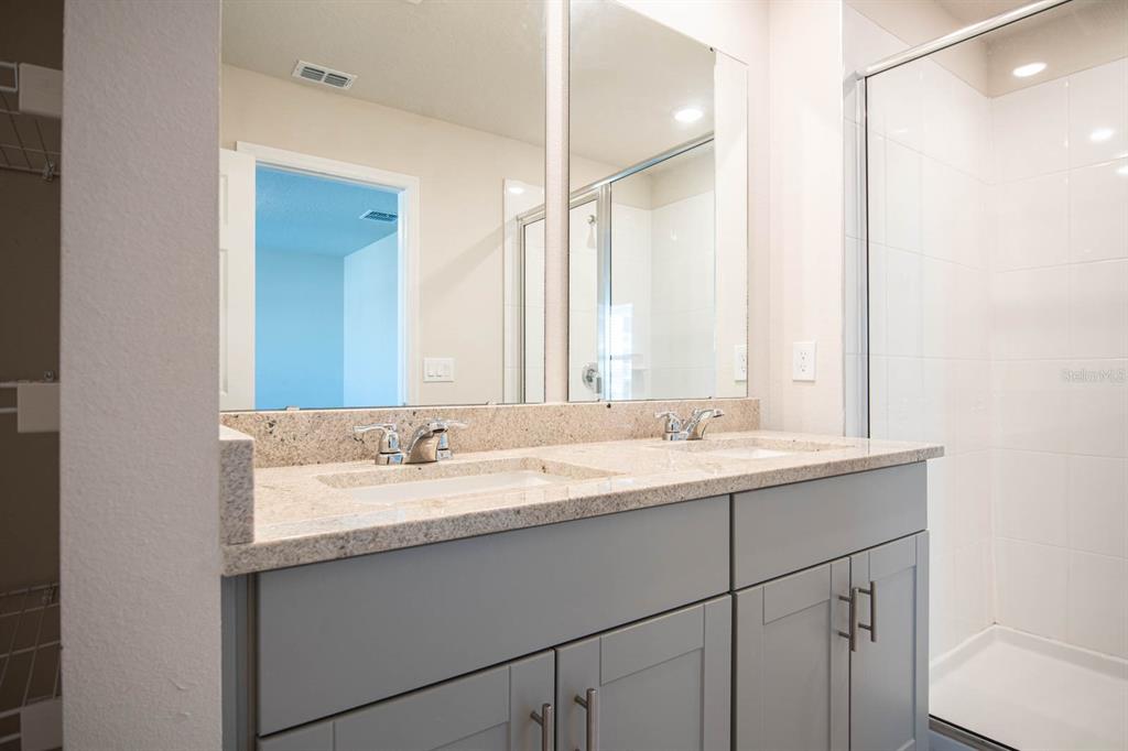 425 Legacy Loop Davenport, FL 33896 - Photo 6 of 45
