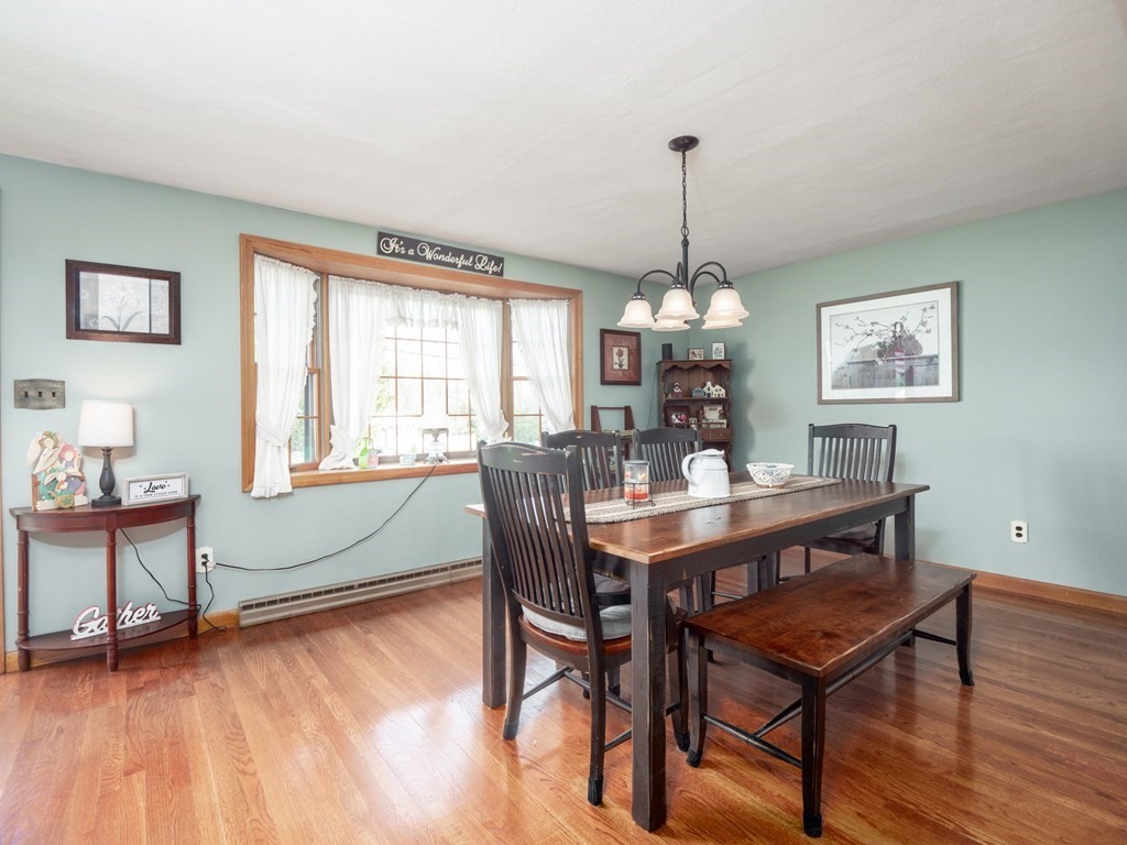 7 Garnet Road Billerica, MA 01821 - Photo 12 of 42