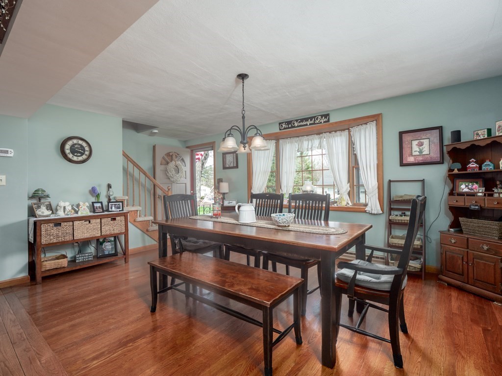 7 Garnet Road Billerica, MA 01821 - Photo 15 of 42