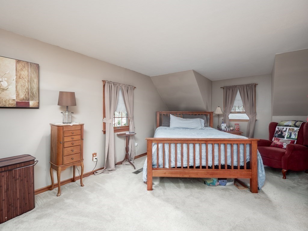 7 Garnet Road Billerica, MA 01821 - Photo 24 of 42