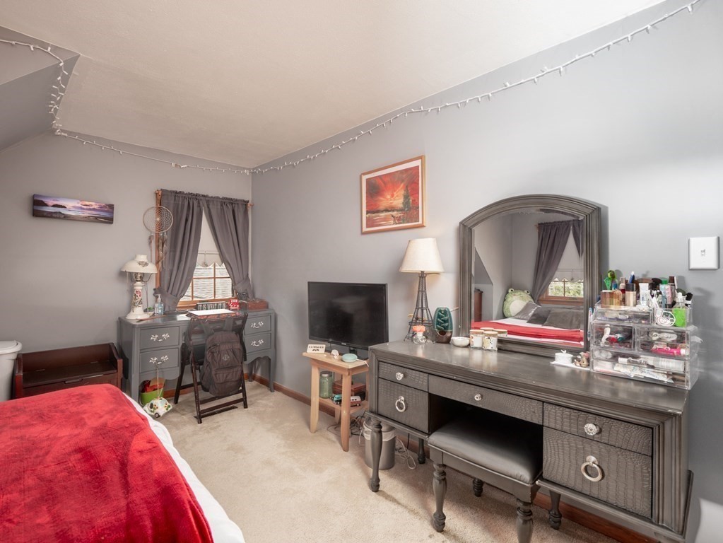 7 Garnet Road Billerica, MA 01821 - Photo 27 of 42