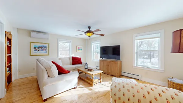 $425,000 | 1509 Main Street, New Haven, VT 05472