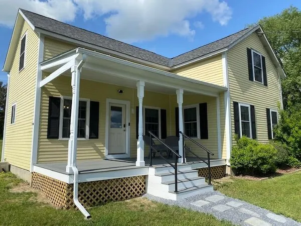 $425,000 | 1509 Main Street, New Haven, VT 05472