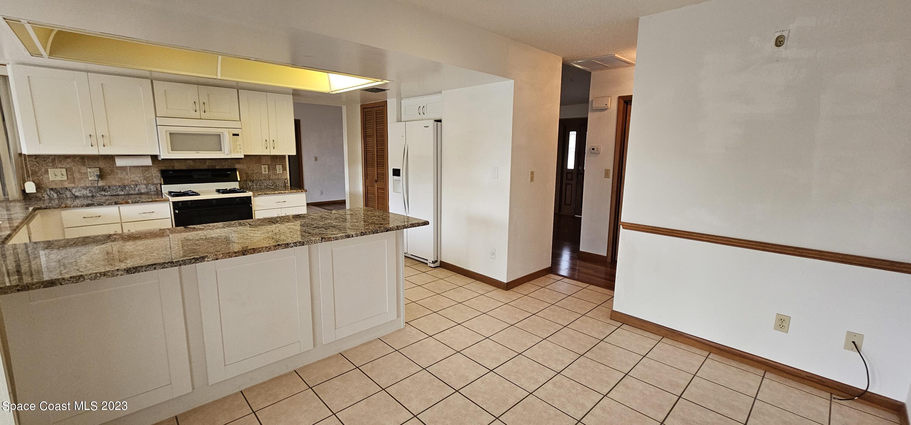 409 Coach Road Satellite Beach, FL 32937 - Photo 8 of 34 kitchen