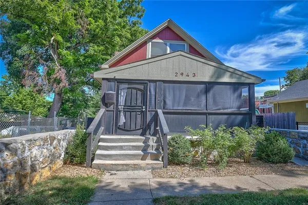 $250,000 | 2943 Garfield Avenue, Kansas City, MO 64109