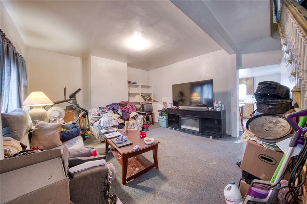 612 Roup Street Tarentum, PA 15084 - Photo 5 of 25 Gallery Image 5