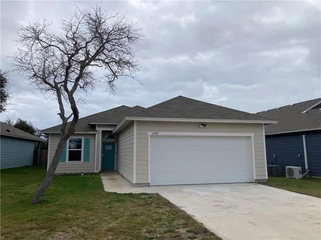 $292,000 | 1907 Shellbank Avenue, Aransas Pass, TX 78336