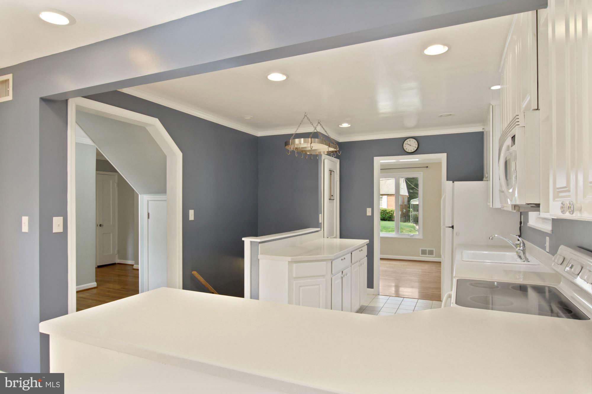 11511 Lund Place Silver Spring, MD 20902 - Photo 12 of 34 Gallery Image 12